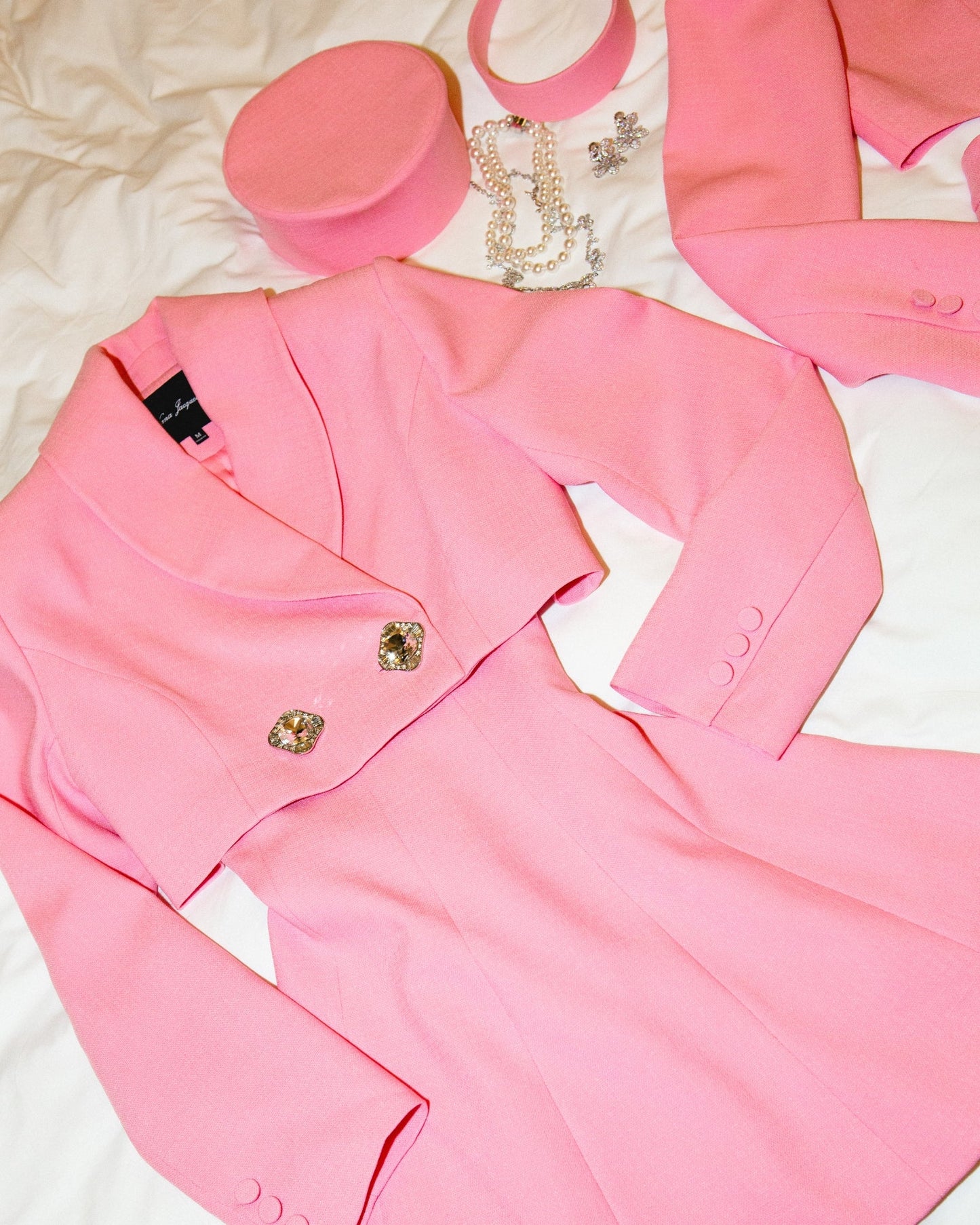 Veronica Crop Blazer (Pink)