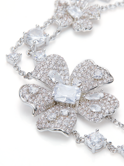 Zariah Floral White Necklace