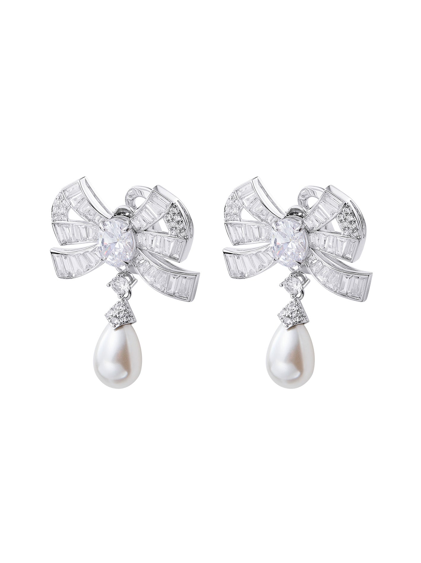 The Pearl & Diamonds Set