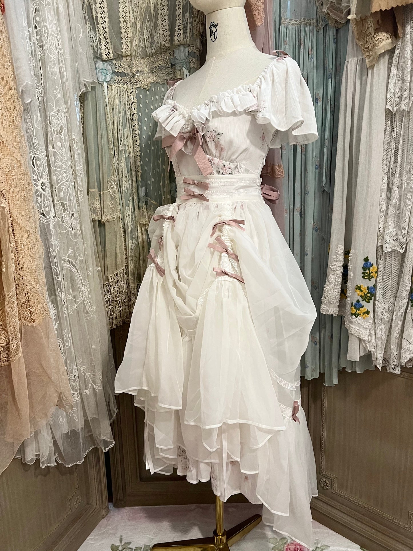 The flower note dress