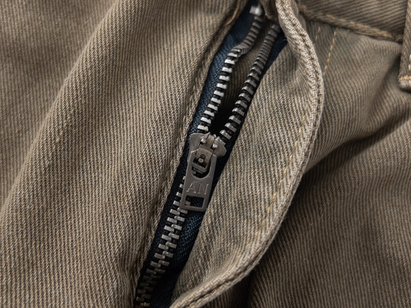 Buttons  Jeans