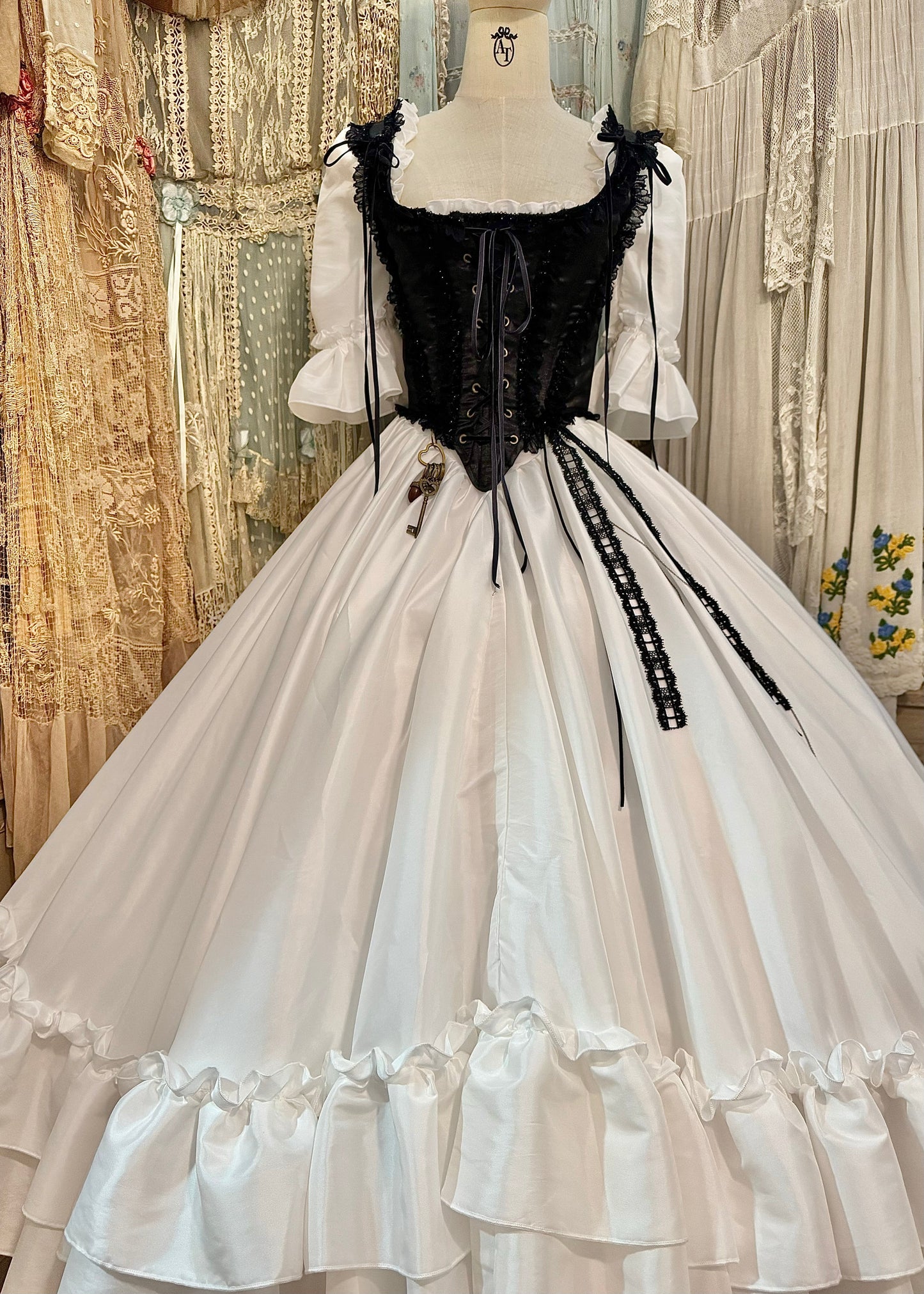Châtelaine corset