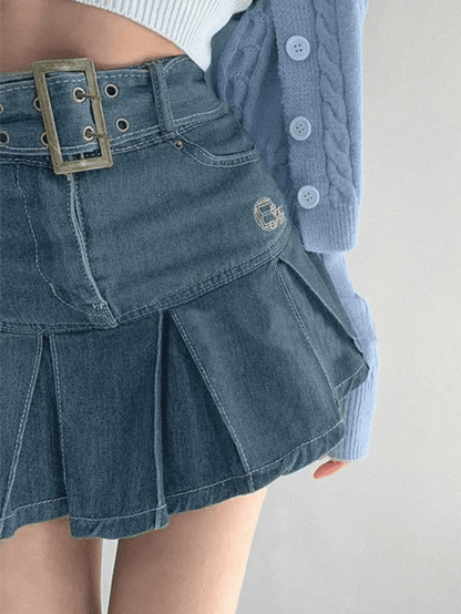Pleated denim mini skirt with buckle belt