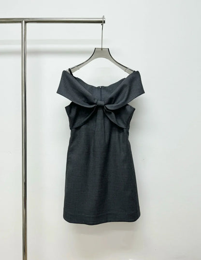 One-line shoulder-top A-line skirt mini dress